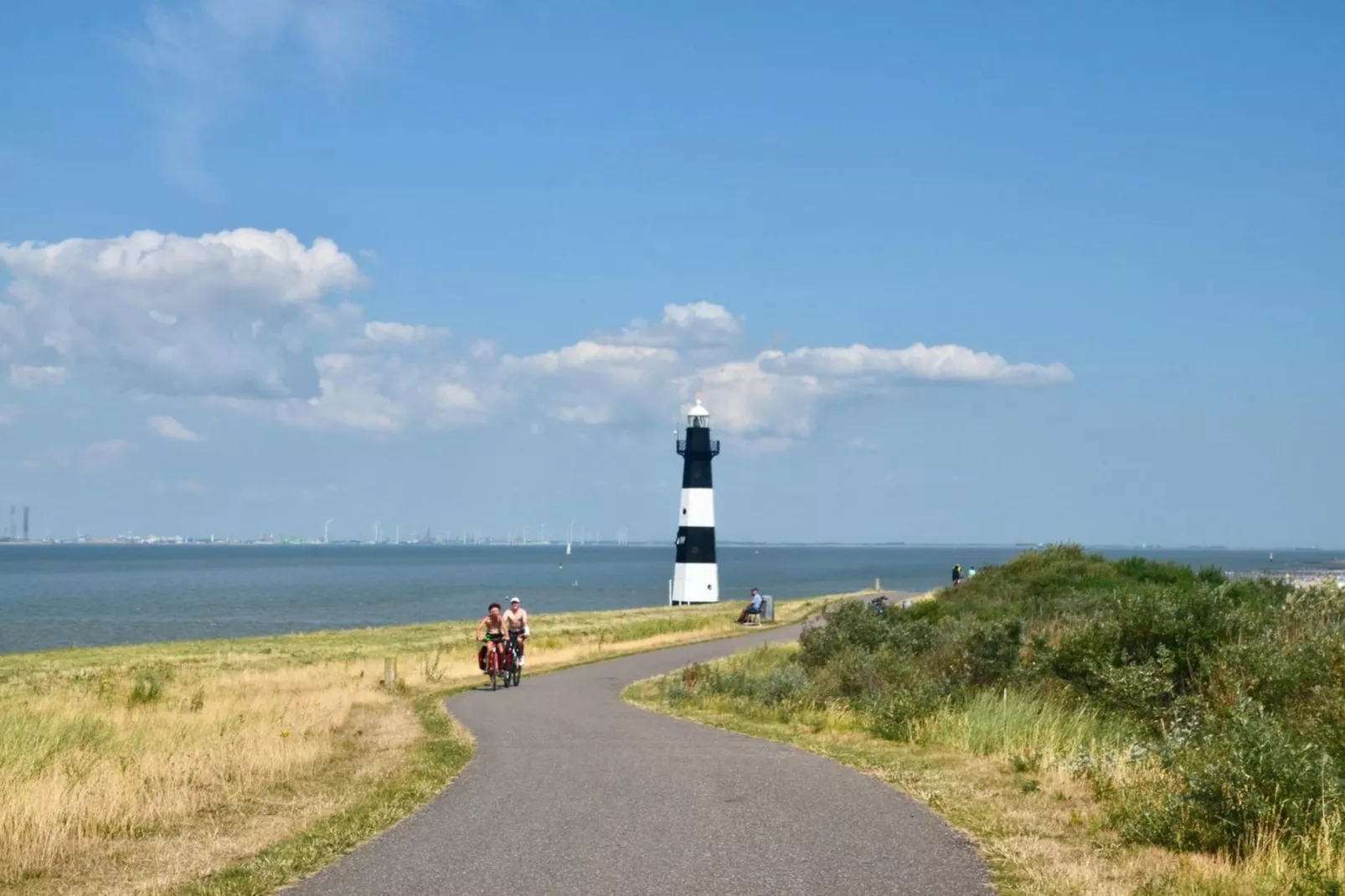 Fort Soleil 42 Zeezwaluw Breskens-Sfeer