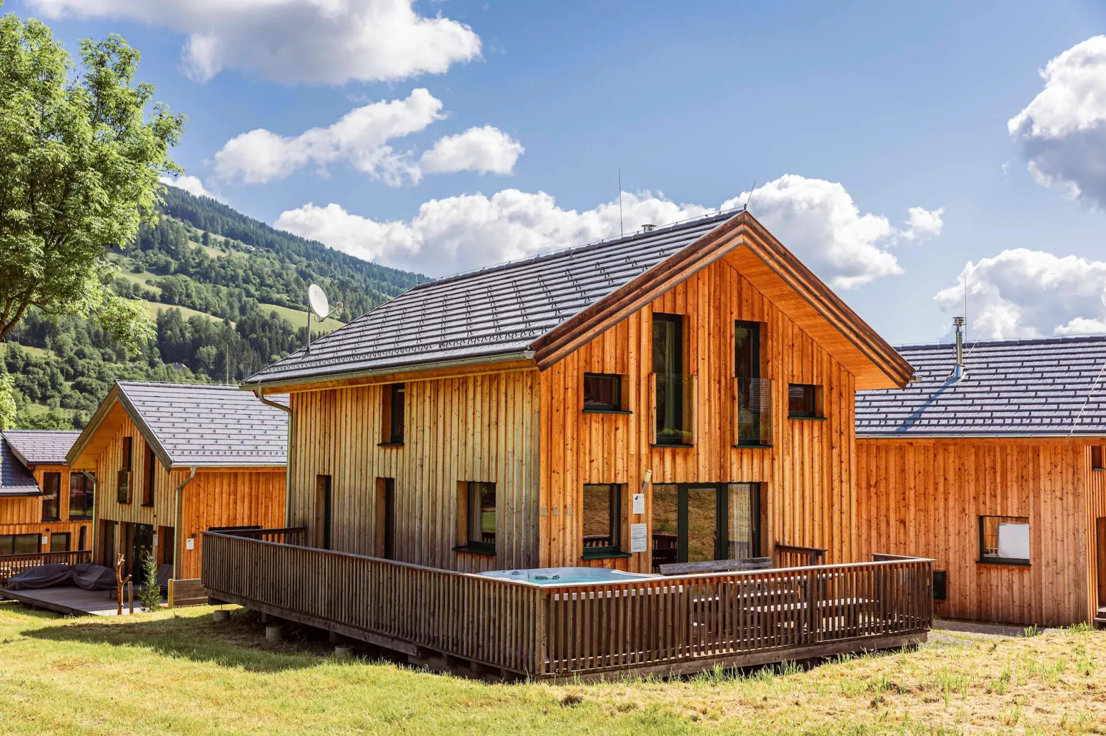 Kreischberg Chalets 31a-Buitenkant zomer