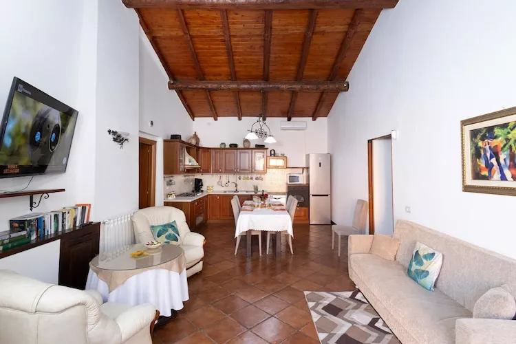 Holiday home Castiglione di Sicilia-Villa Jelú ex Villa Maria-Woonkamer