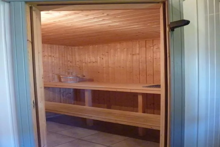 Ferienhaus Seeschwalbe-Classic 90 qm 8-Sauna