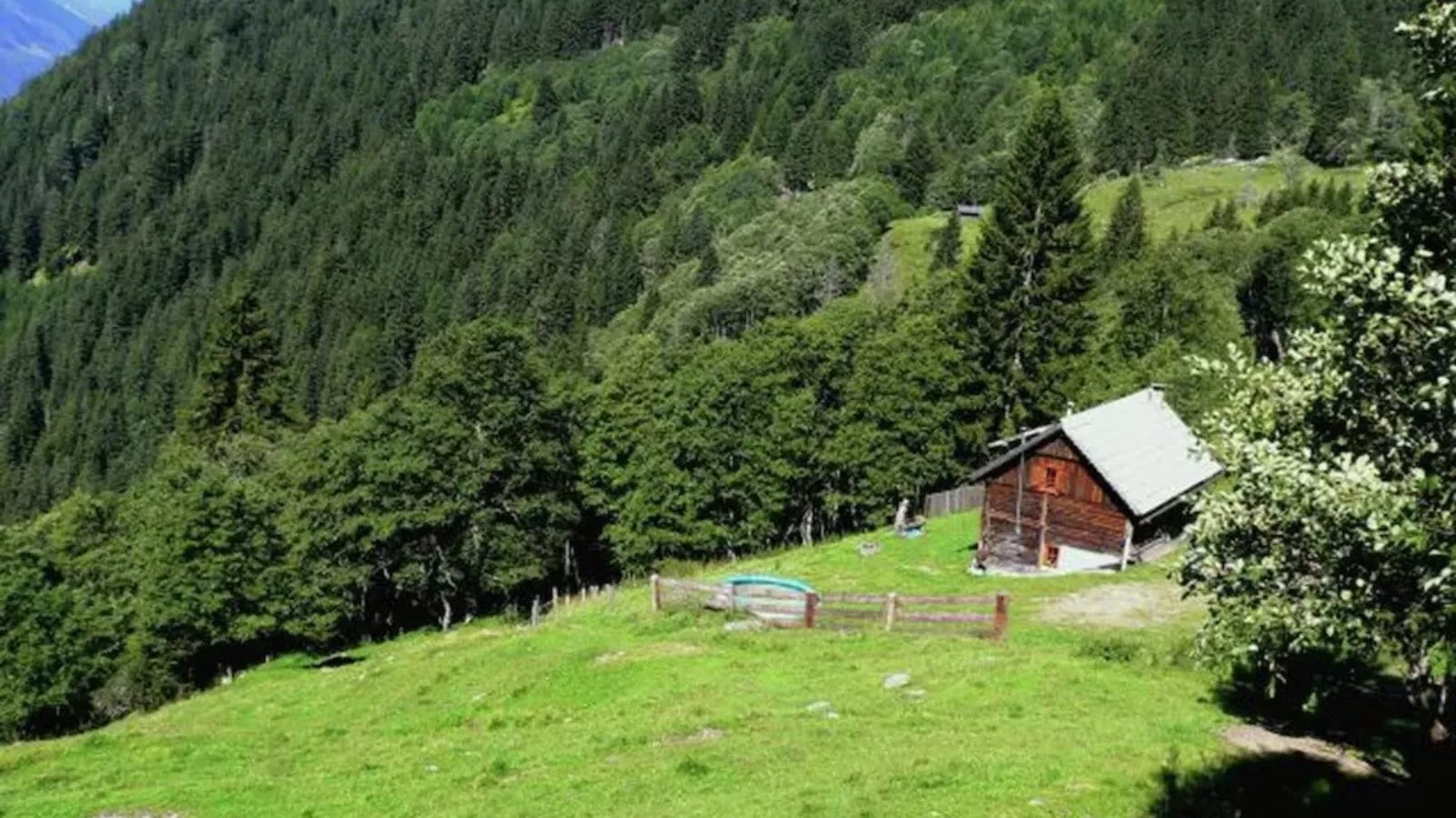 Almhütte Unterhofer-Gebieden zomer 1km