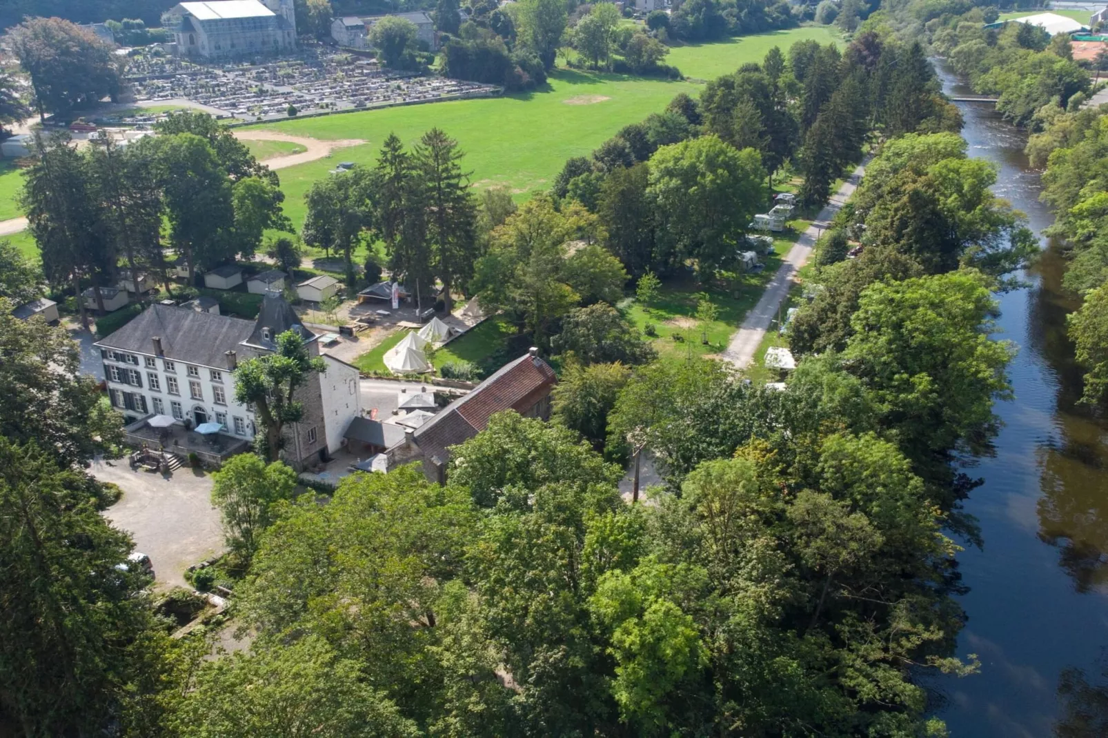 Studio voor twee Domaine Château Dieupart-Gebieden zomer 1km