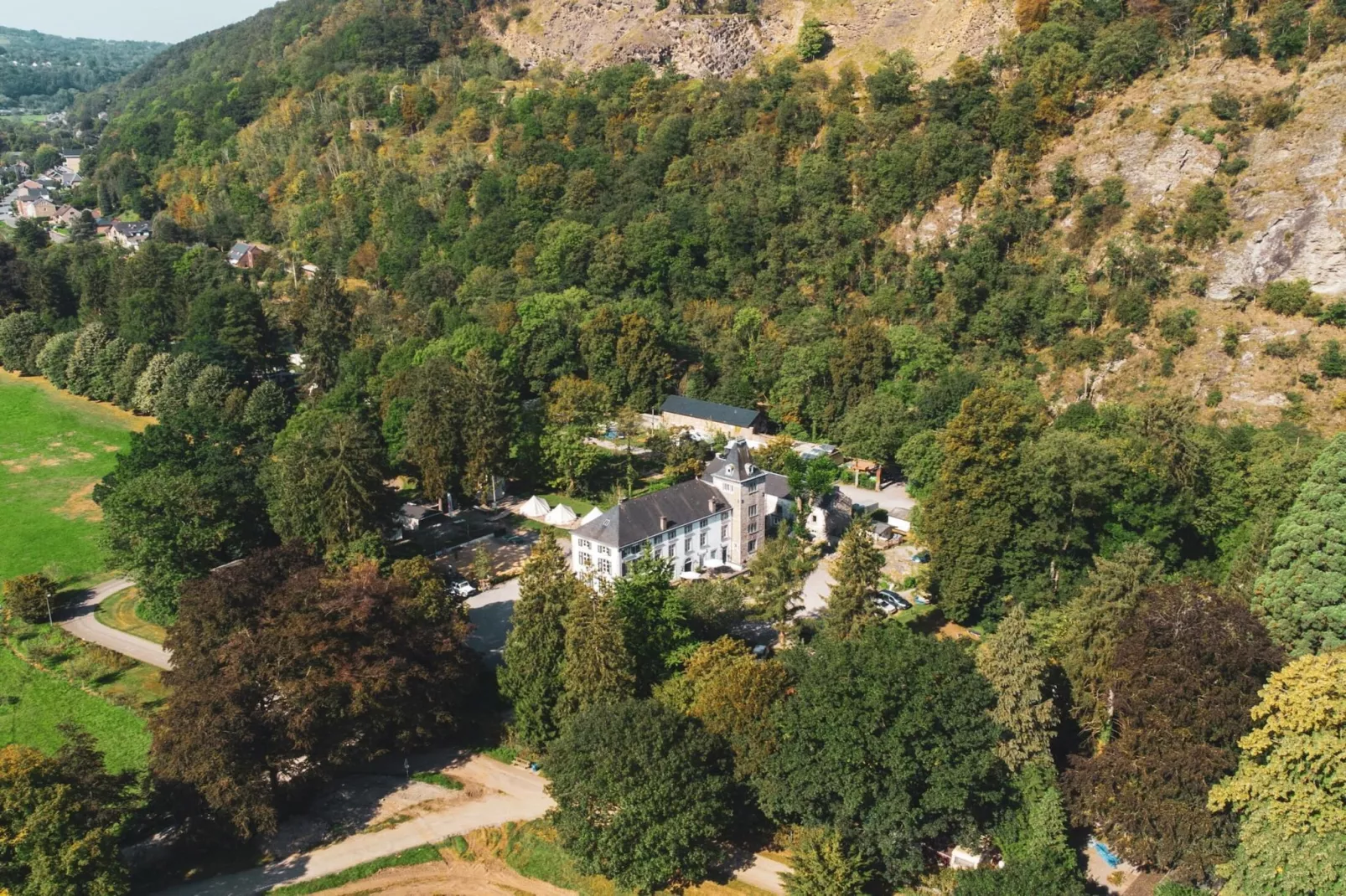 Studio voor twee Domaine Château Dieupart-Gebieden zomer 5km