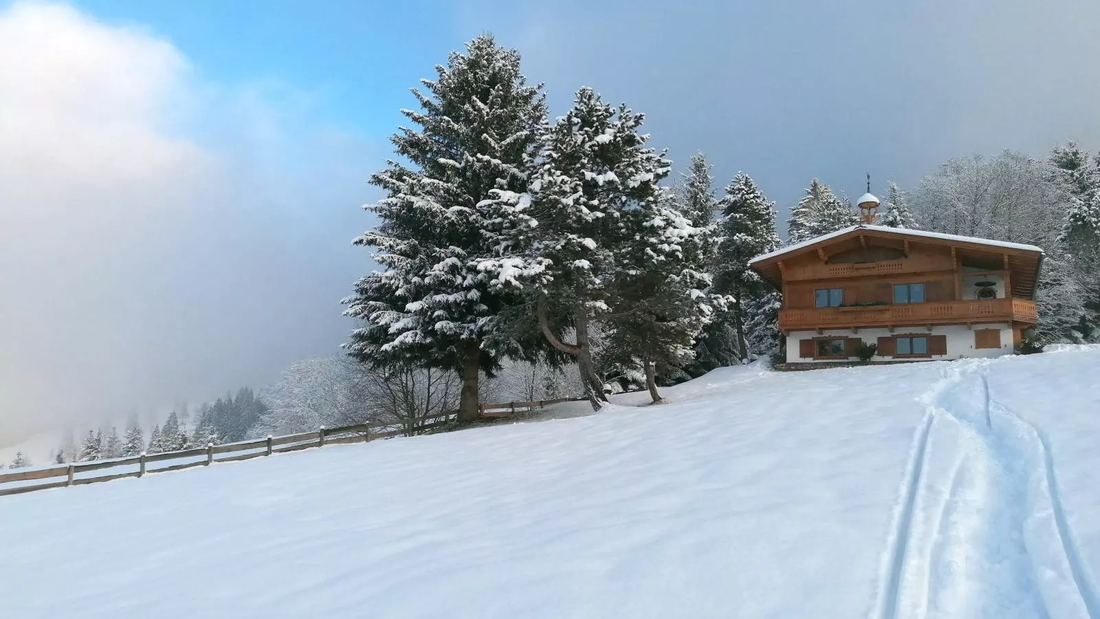 Hütte zum Dillental-Exterieur winter