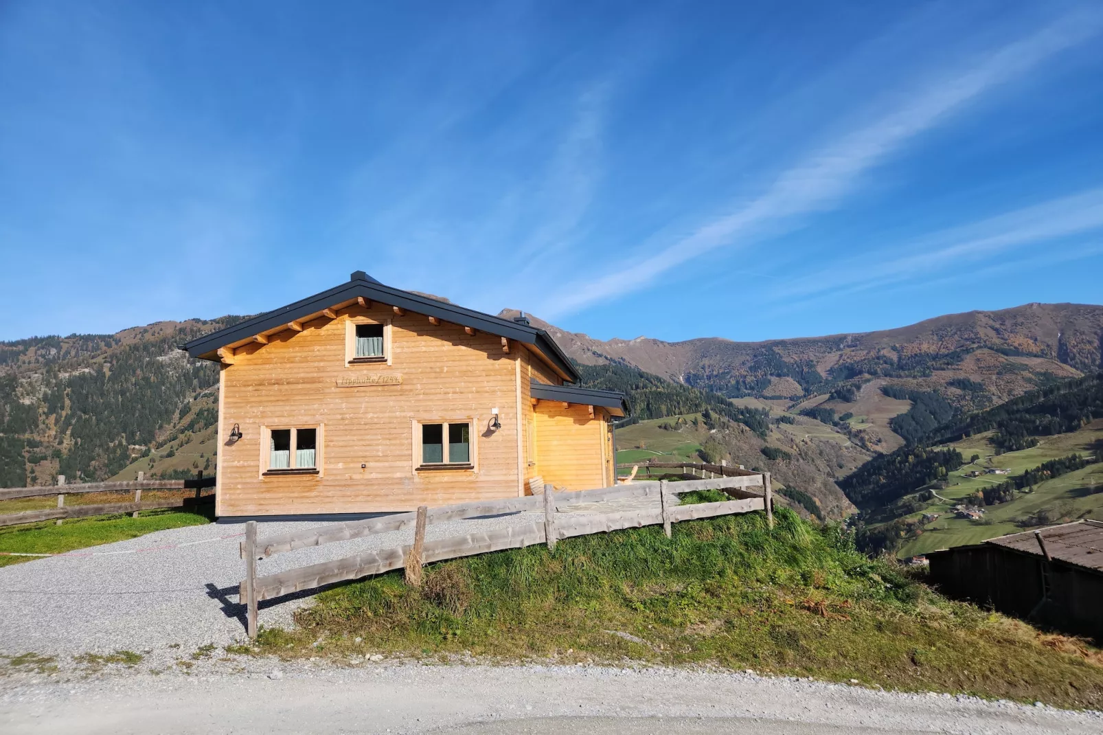 Lipphütte-Buitenkant zomer