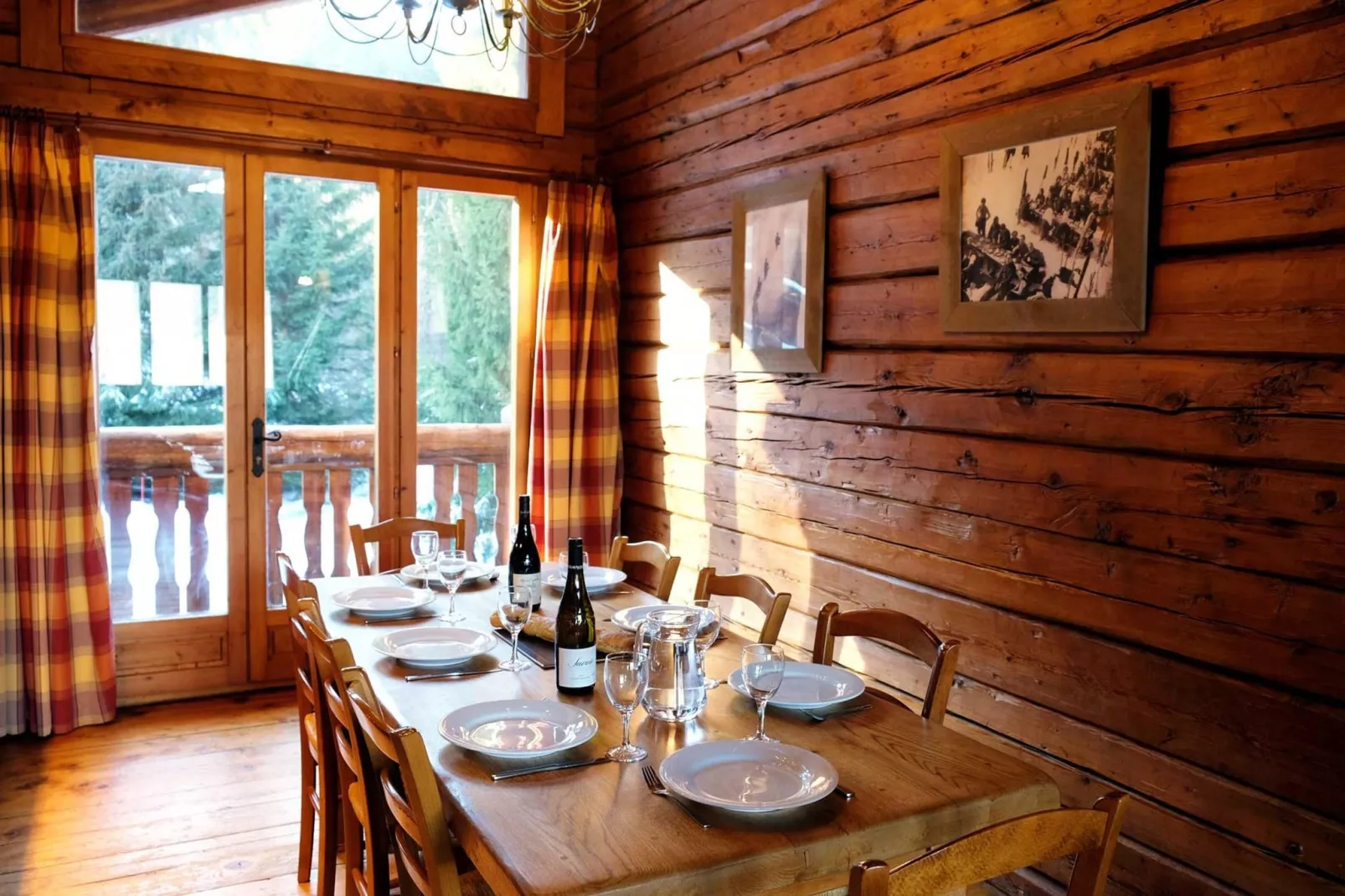 Chalet Elliot Est-Eetkamer