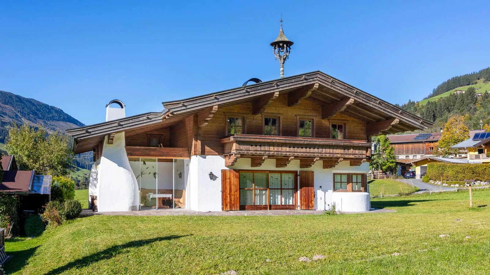 Chalet Rettensteinblick-Buitenkant zomer