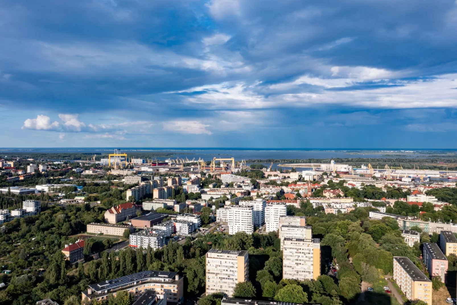 Hansa Tower apartament nr 605-Uitzicht zomer