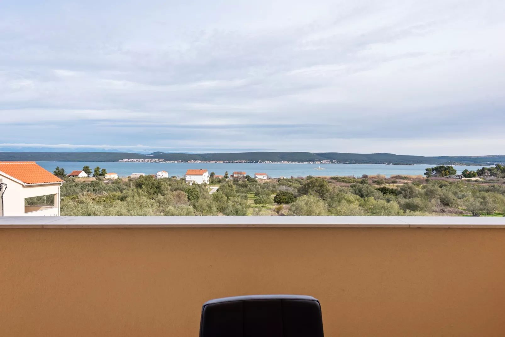 Apartment Pasman with a beautiful sea view 3-Uitzicht zomer