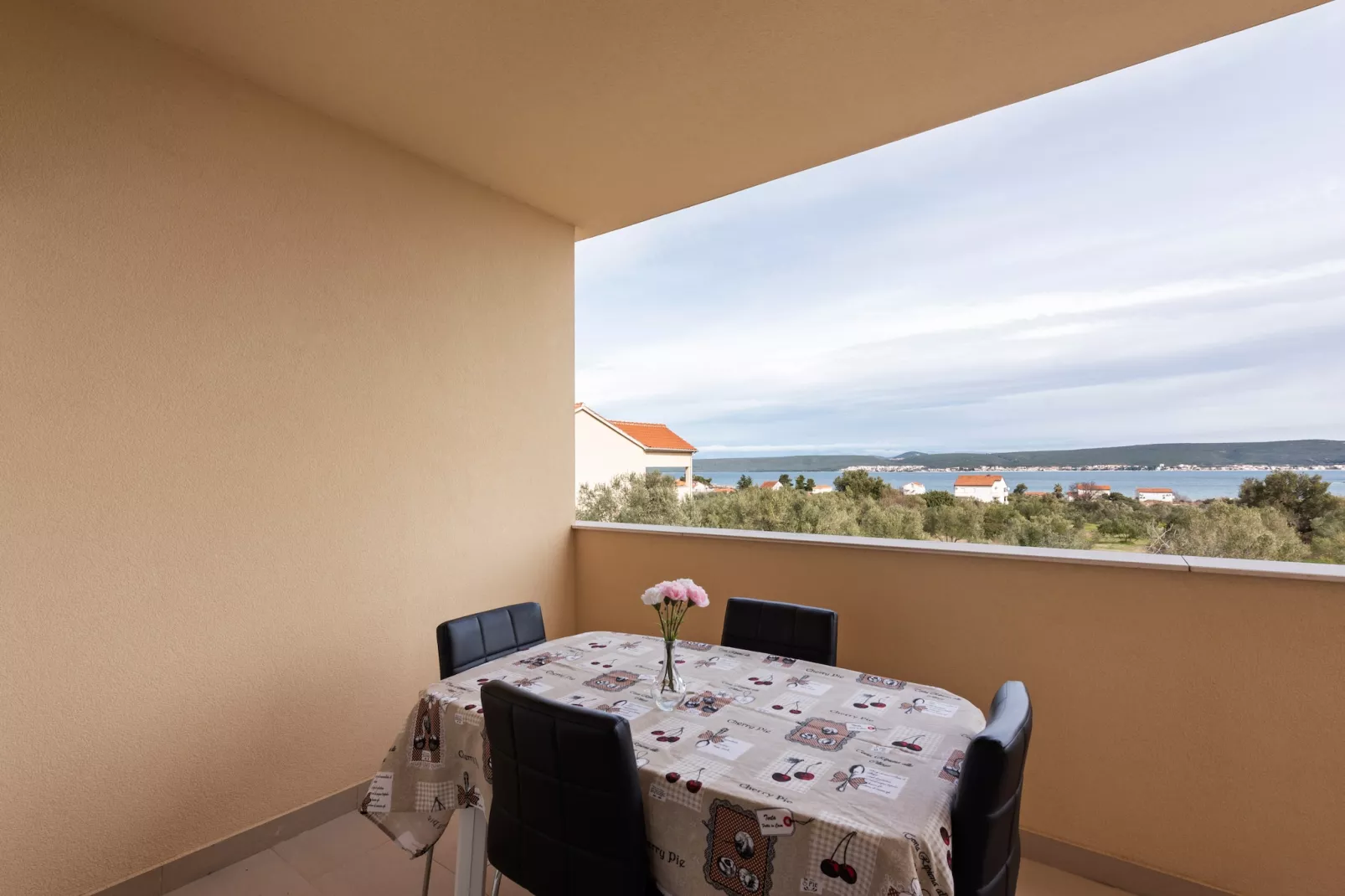 Apartment Pasman with a beautiful sea view 4-Terrasbalkon