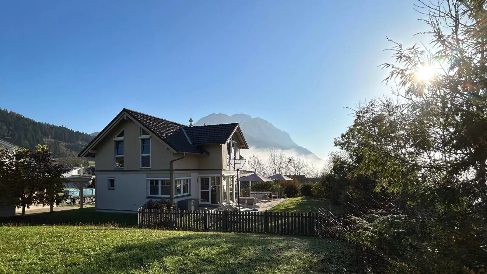 Landhaus St Georgen im Gailtal-Buitenkant zomer