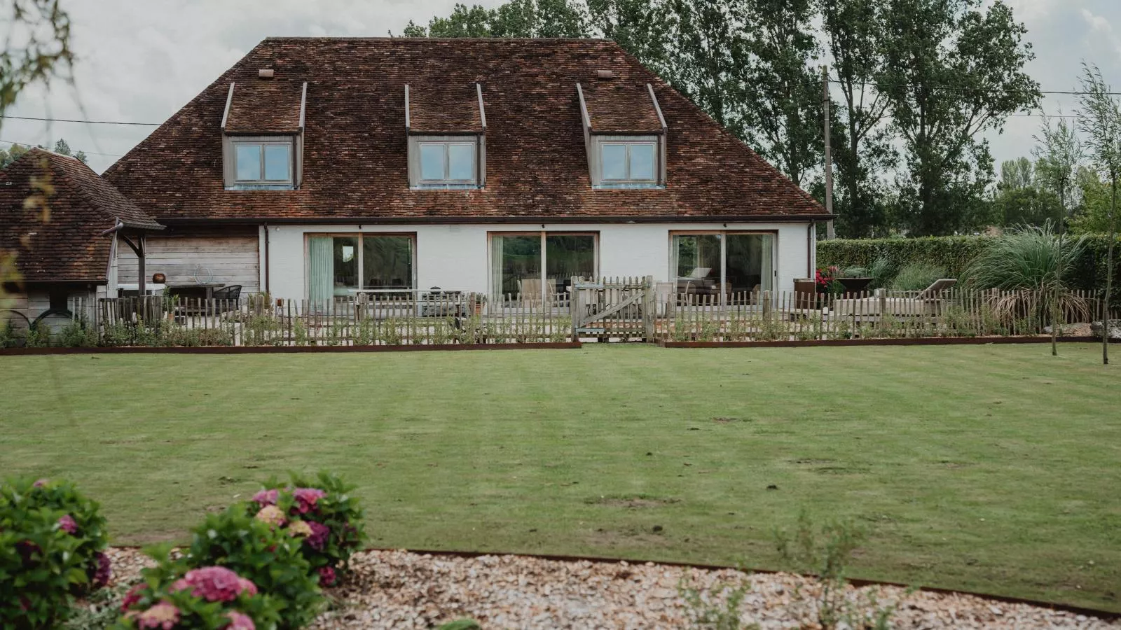 Villa Noortem-Buitenkant zomer