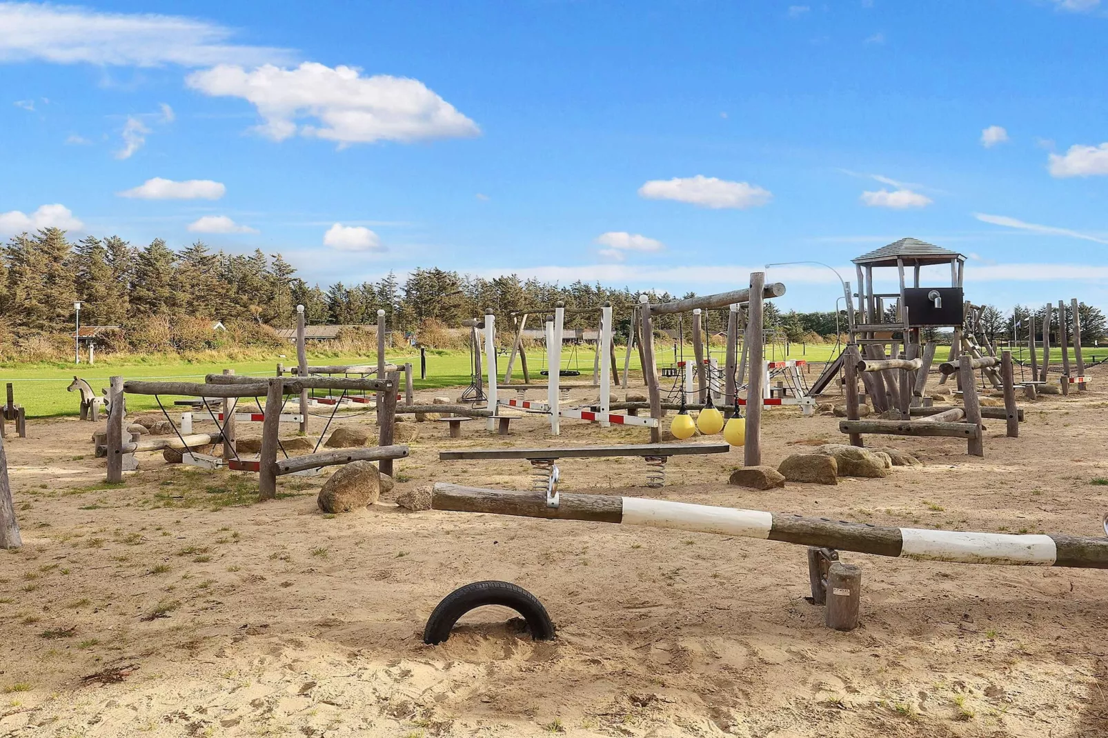 Vakantiehuis met houten terras-Uitzicht