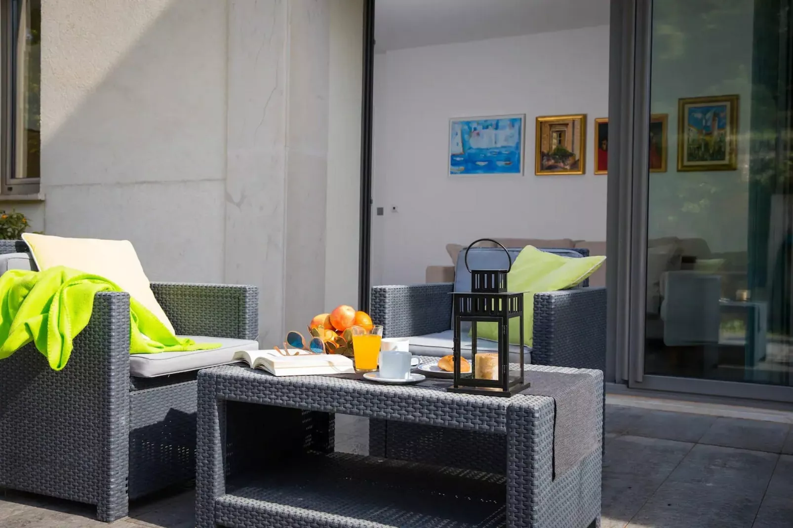 City Holiday Apartment - One Bedroom Apartment with Terrace