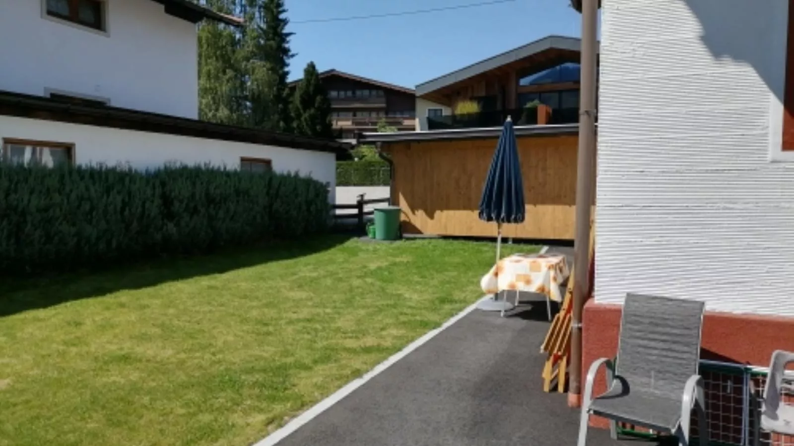 Chalet Staffner unten-Tuinen zomer