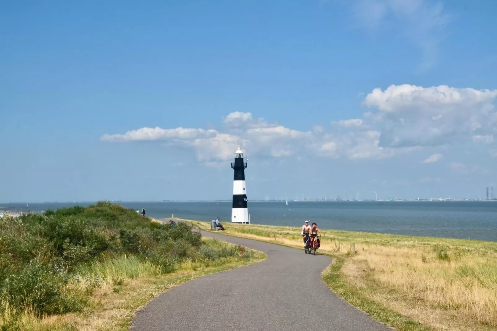 Fort Soleil 42 Zeezwaluw Breskens-Gebieden zomer 1km