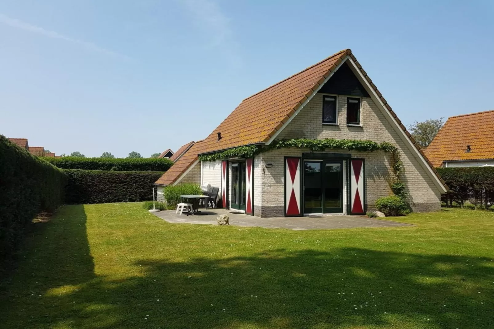 Schoneveld 170 Zeemeeuw Breskens-Buitenkant zomer