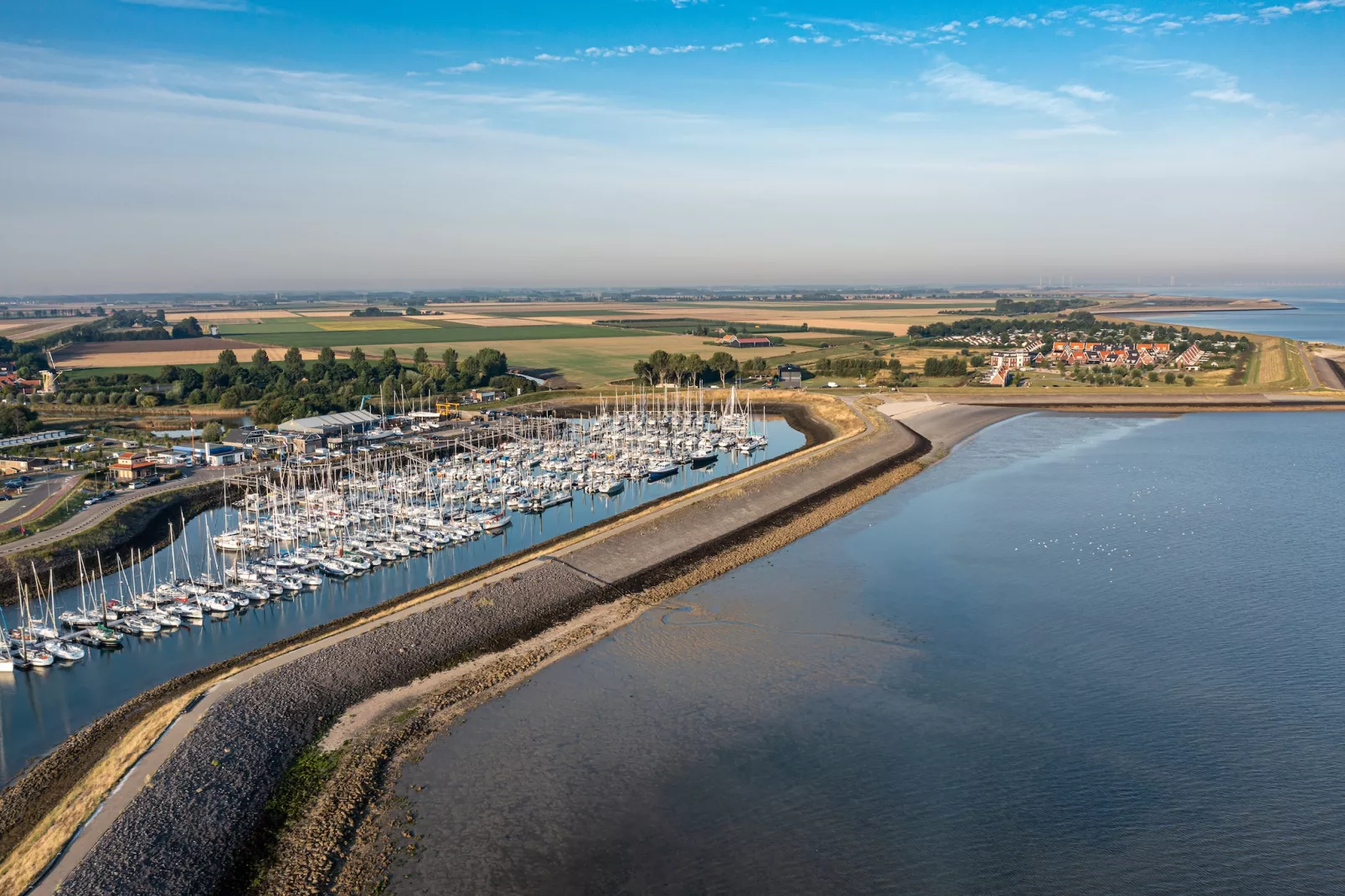 Charming Beveland-Gebieden zomer 1km