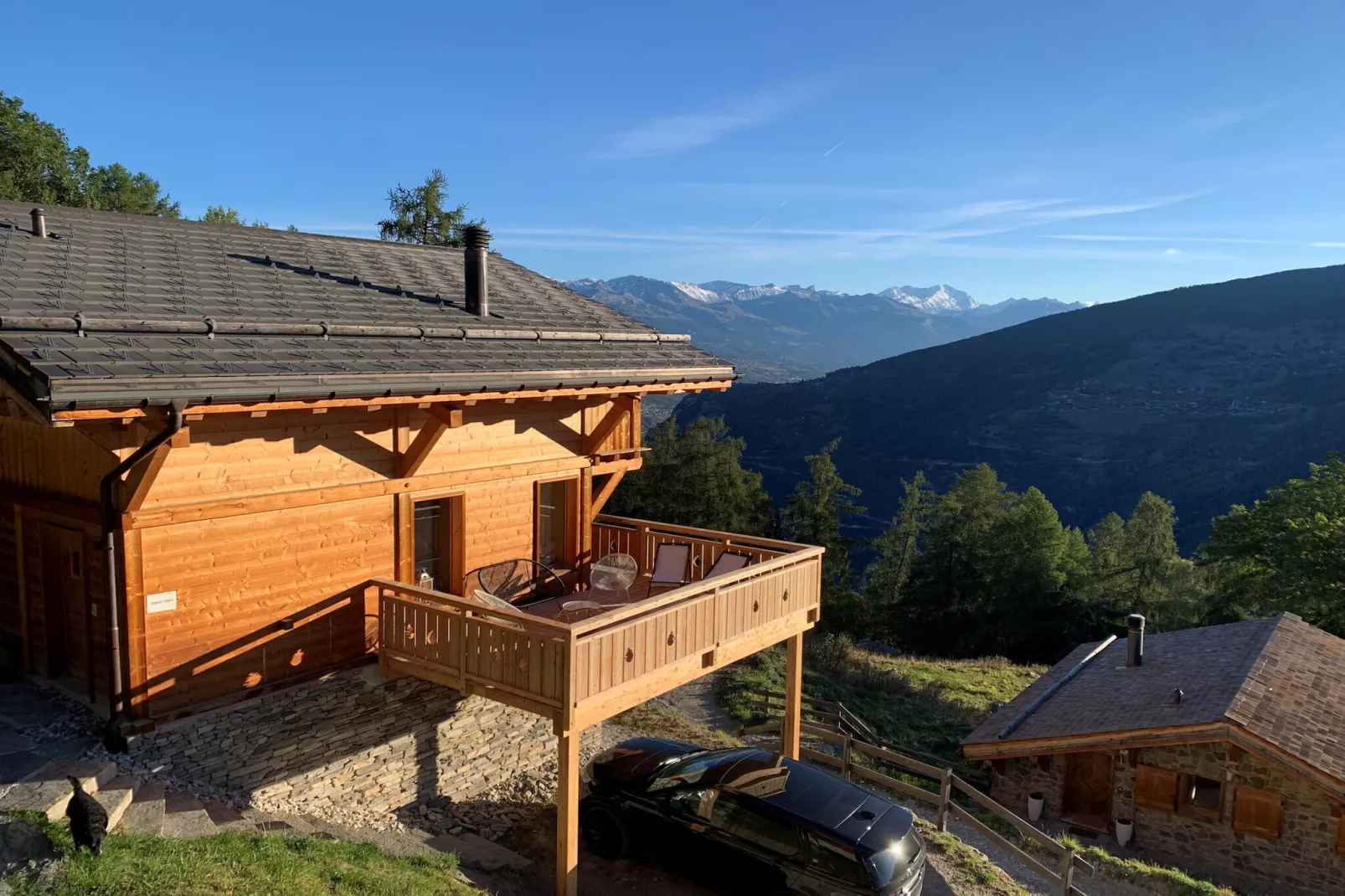 Touti LUXURY & NEW BUILD chalet 10 pers-Uitzicht zomer