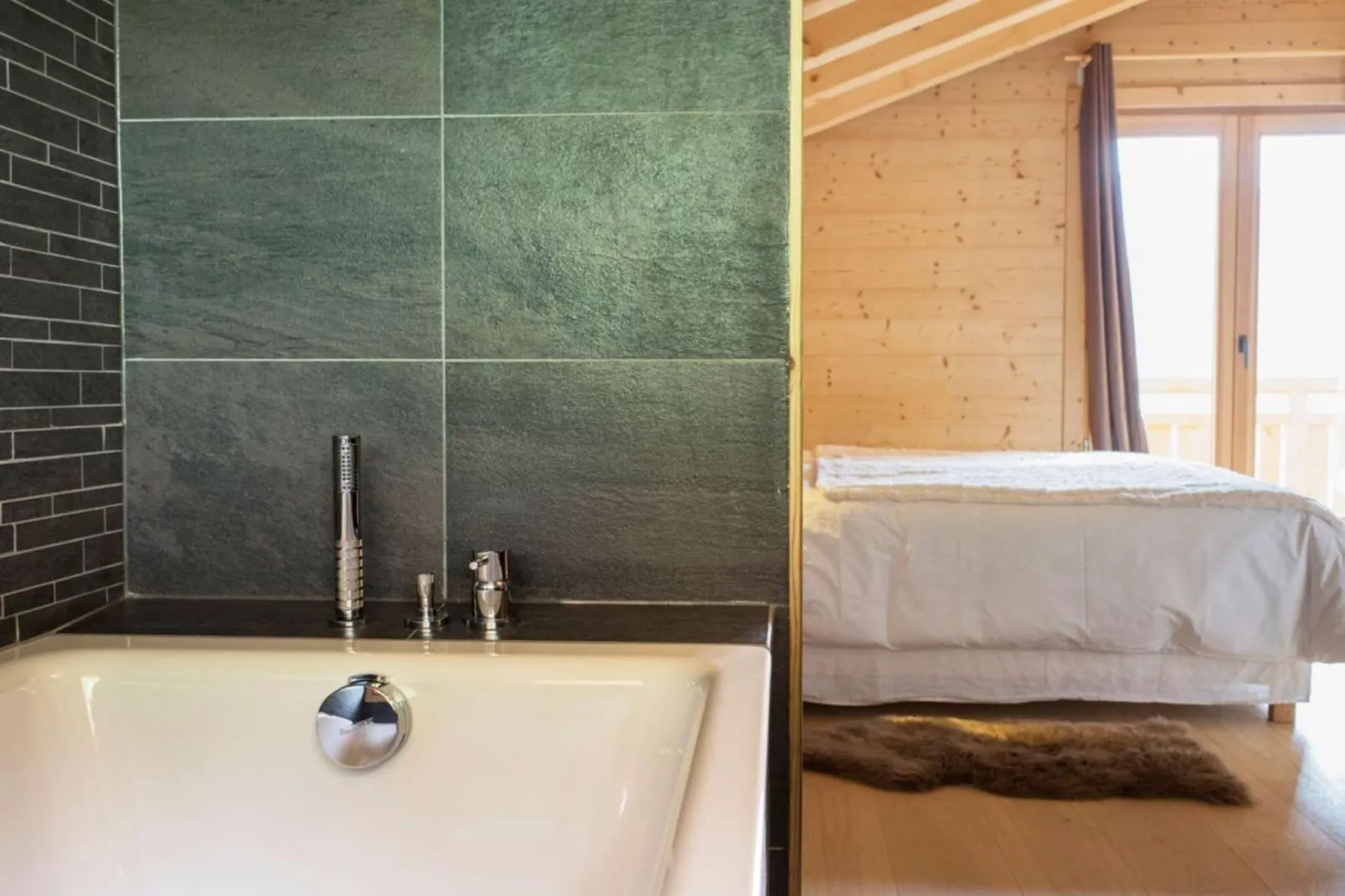 Touti LUXURY & NEW BUILD chalet 10 pers-Badkamer