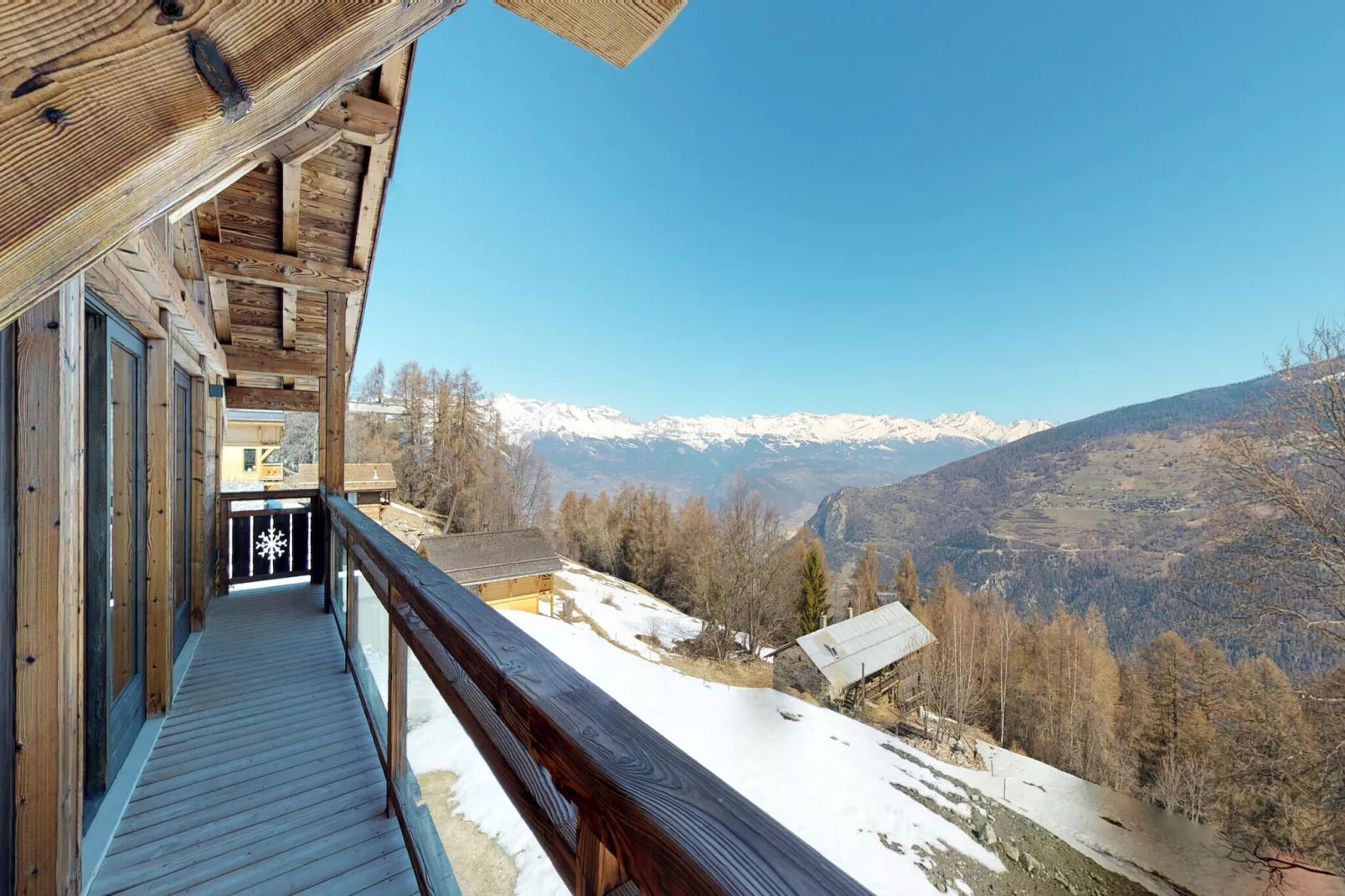 Be Cool SAUNA & LUXURY chalet 10 pers-Terrasbalkon