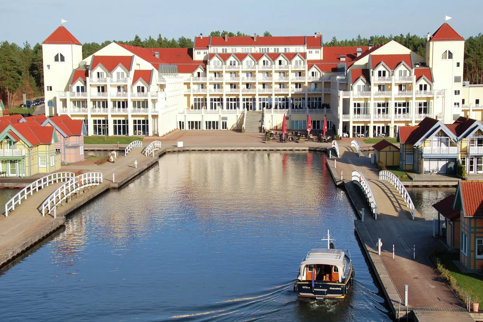 Hafendorf Rheinsberg 2-Buitenkant zomer