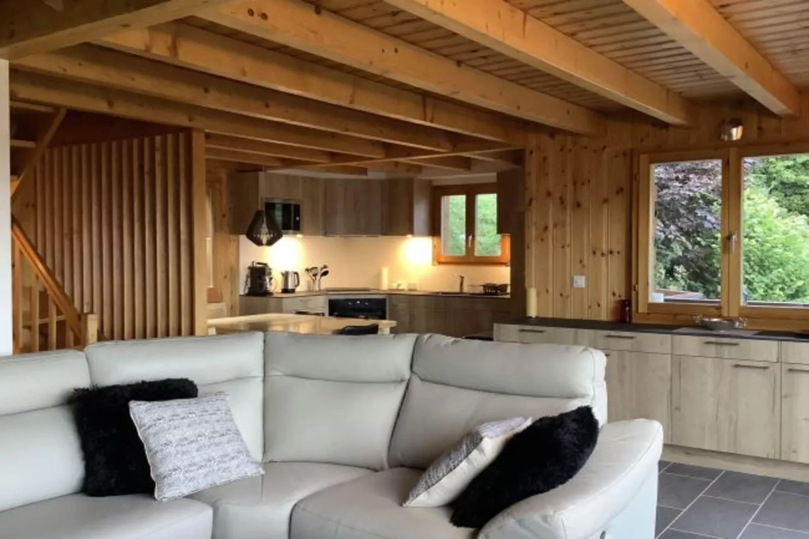 Eanta SUNNY & MOUNTAIN chalet 10 pers-Woonkamer