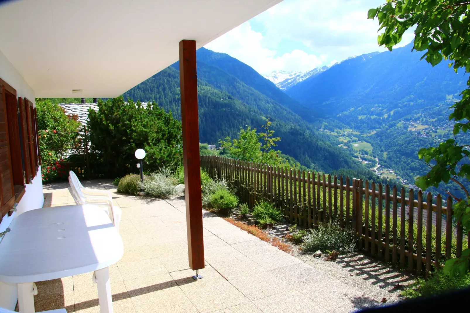 Eanta SUNNY & MOUNTAIN chalet 10 pers-Terrasbalkon