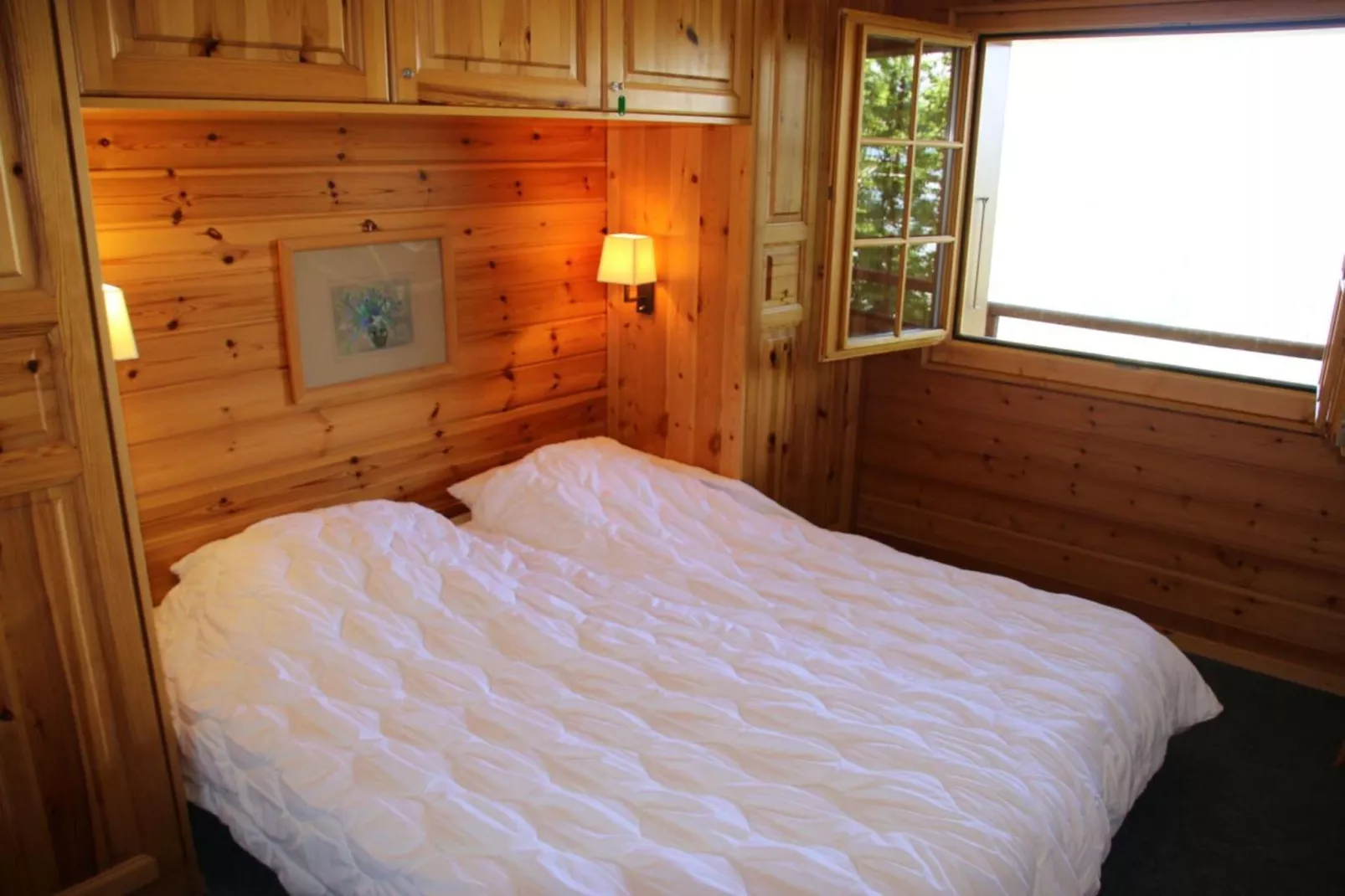 Aeolus MOUNTAIN & QUIET chalet 12 pers-Slaapkamer