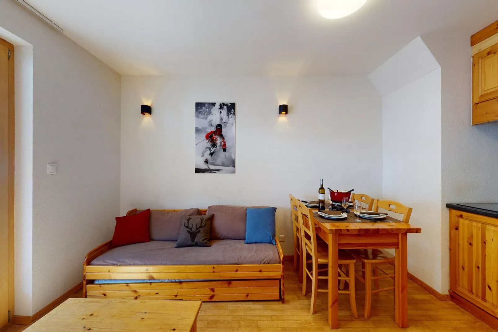 Pracondu 2 402 - OUTDOOR & FUN charming apartment-Woonkamer