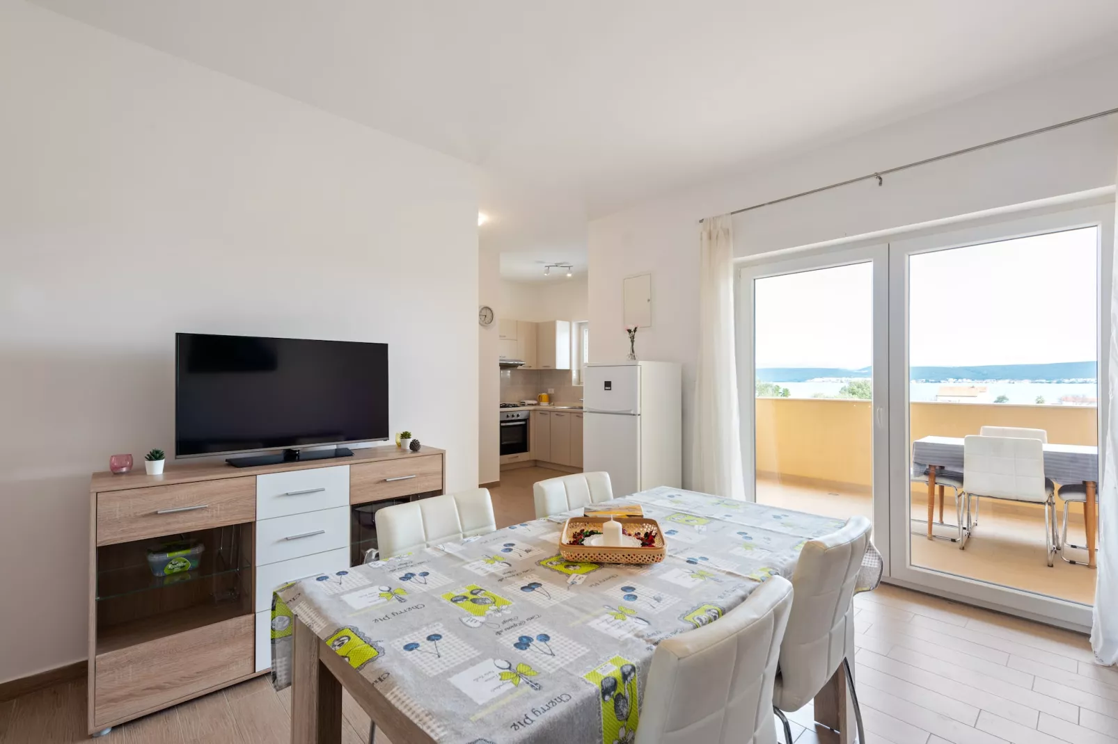 Apartment Pasman with a beautiful sea view 1-Woonkamer