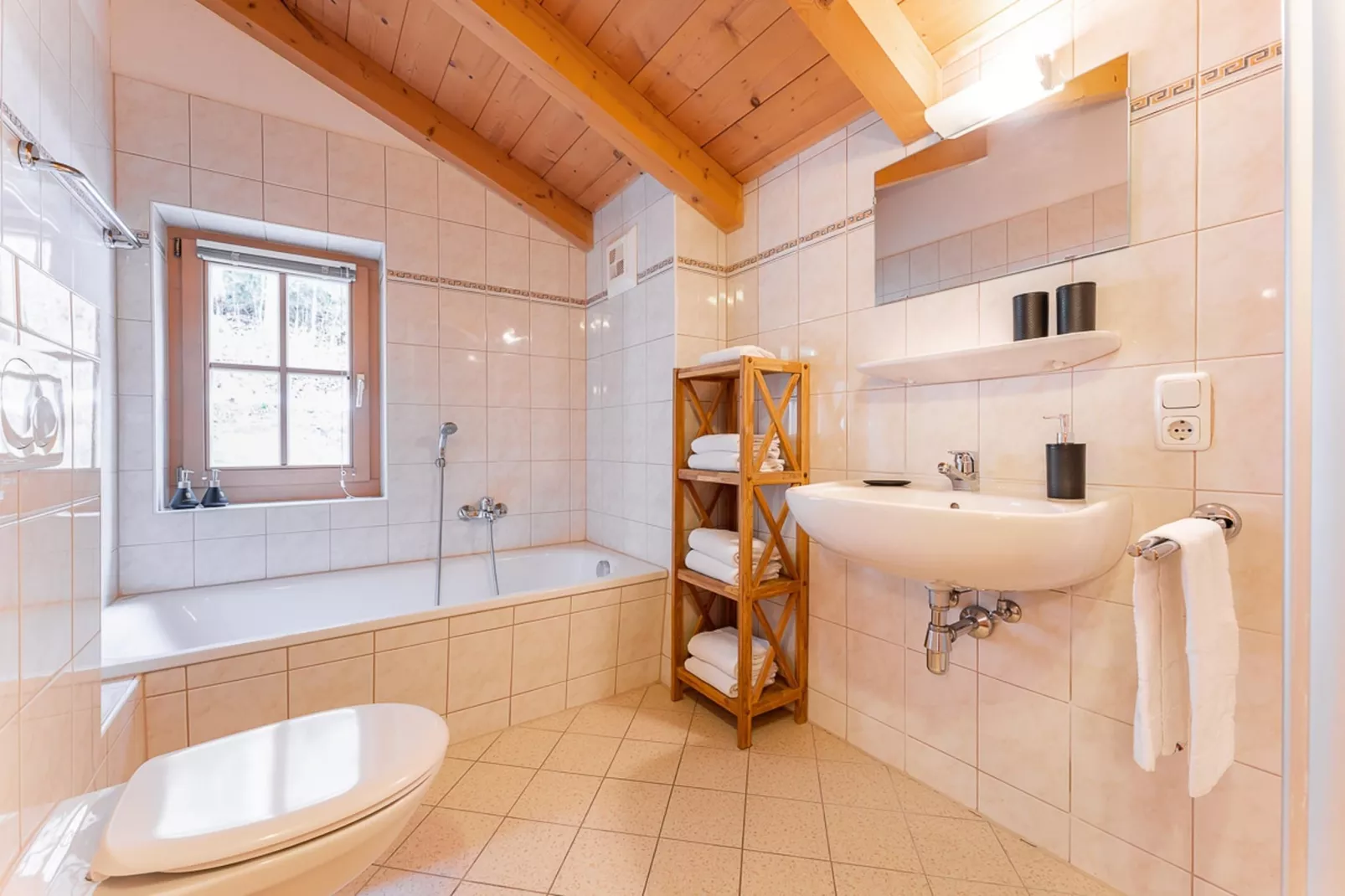 Chalets im Wald-Badkamer