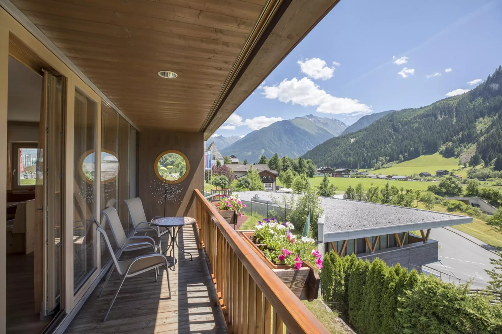 Schöneben Haus Sonneck-Terrasbalkon