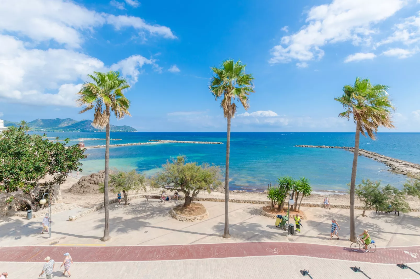 Cala Bona Calm & Beach-Buitenkant zomer