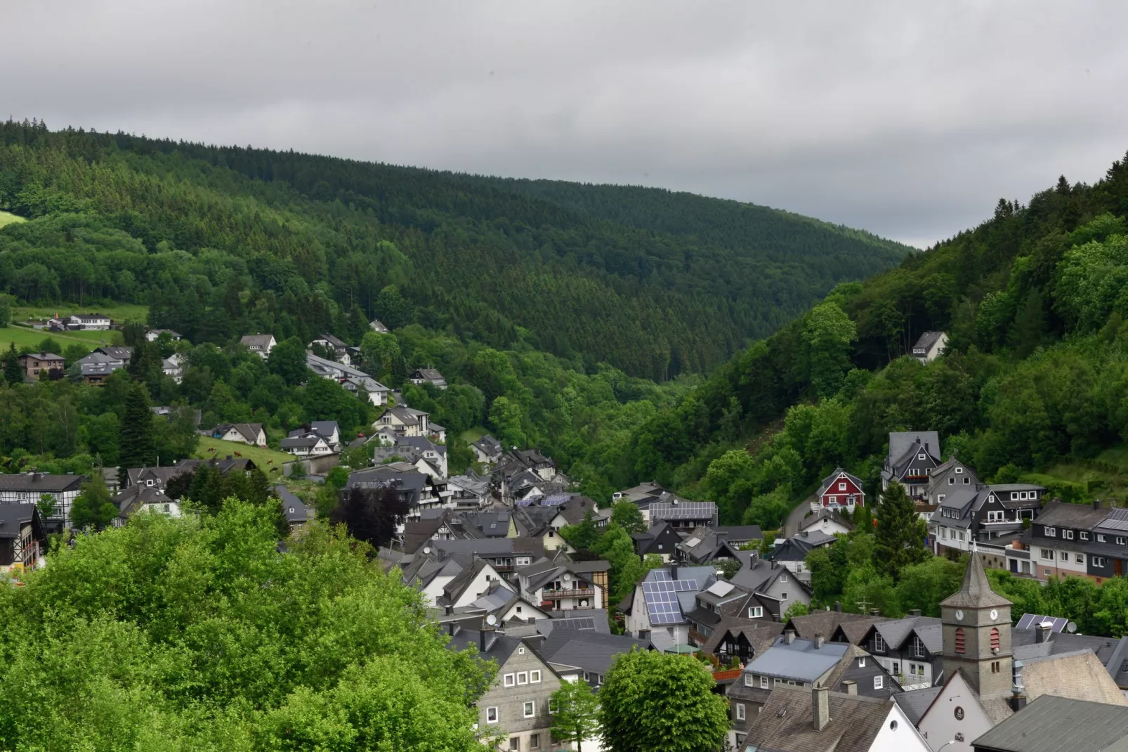 Residenz Mühlenberg-Uitzicht zomer