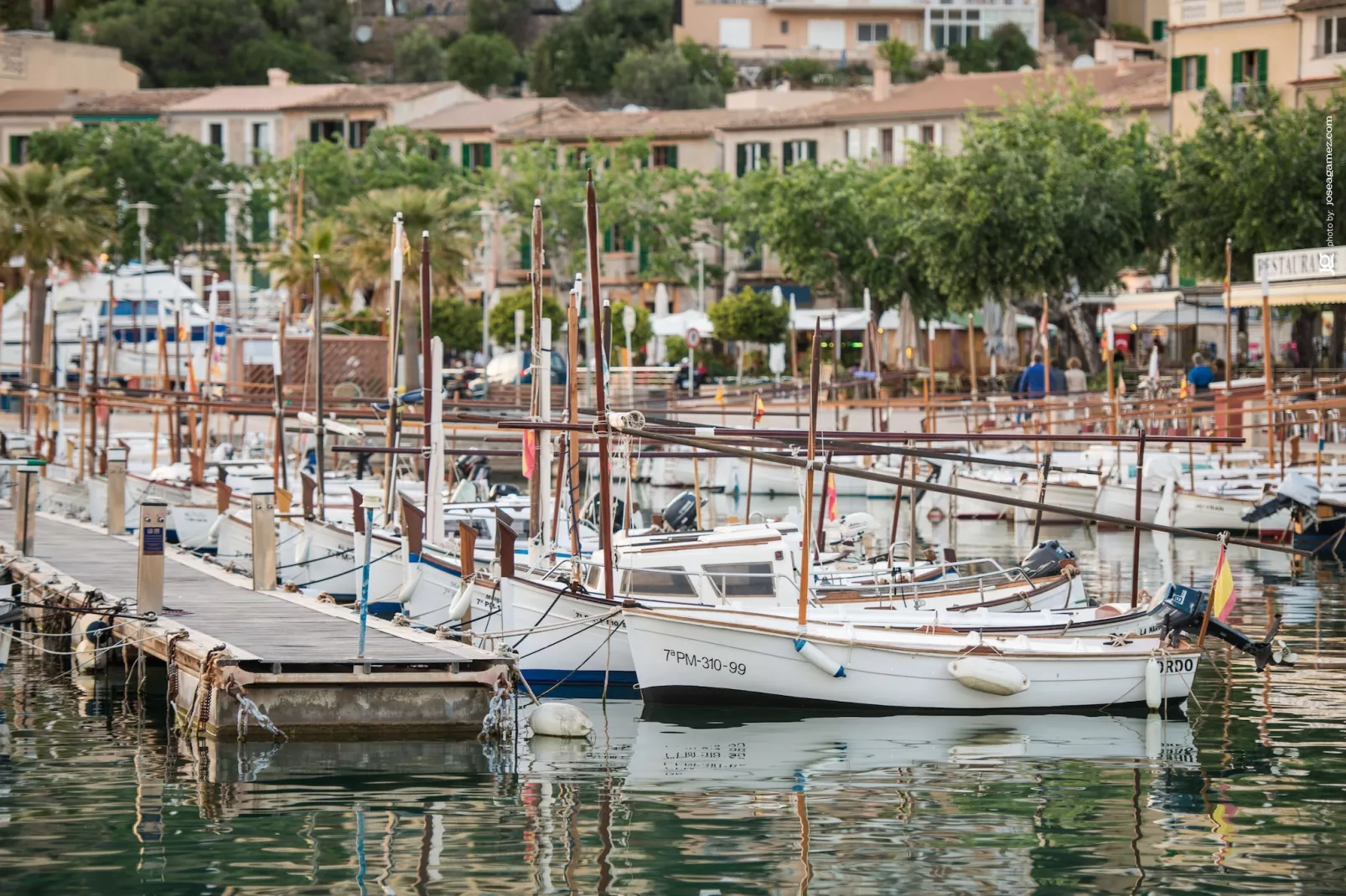 Ca Sa Tia (sÓller)-Buitenkant zomer