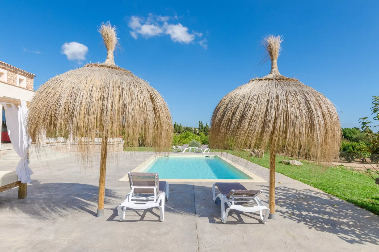 El Paraiso (porto Cristo)-Buitenkant zomer