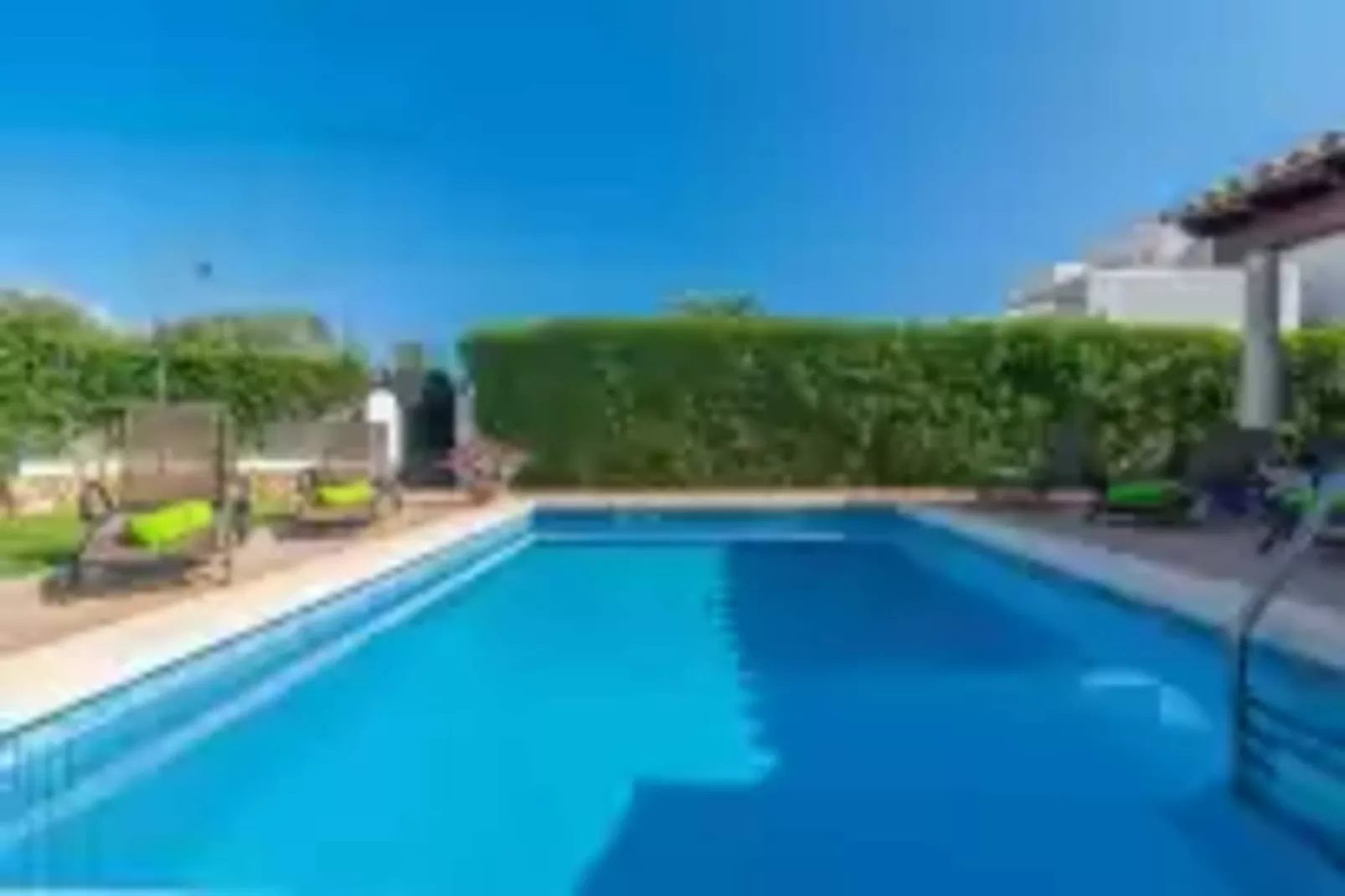 poolofhouse