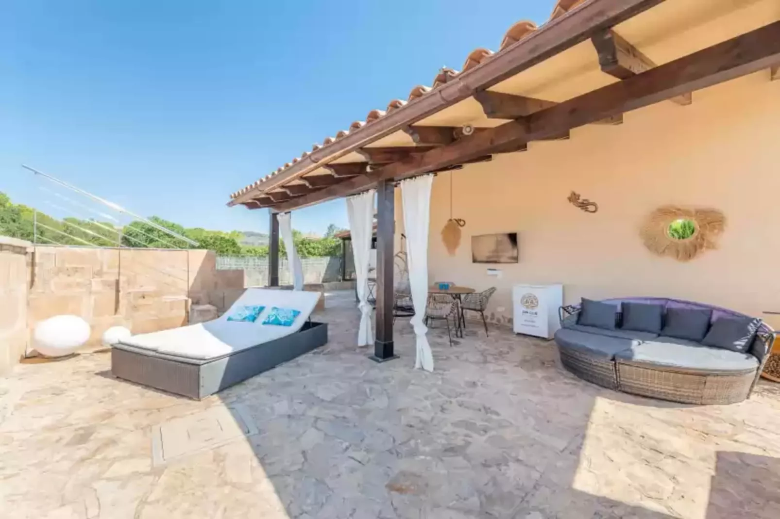 Finca Son Colom (finca Sun Club Home)-Terrasbalkon