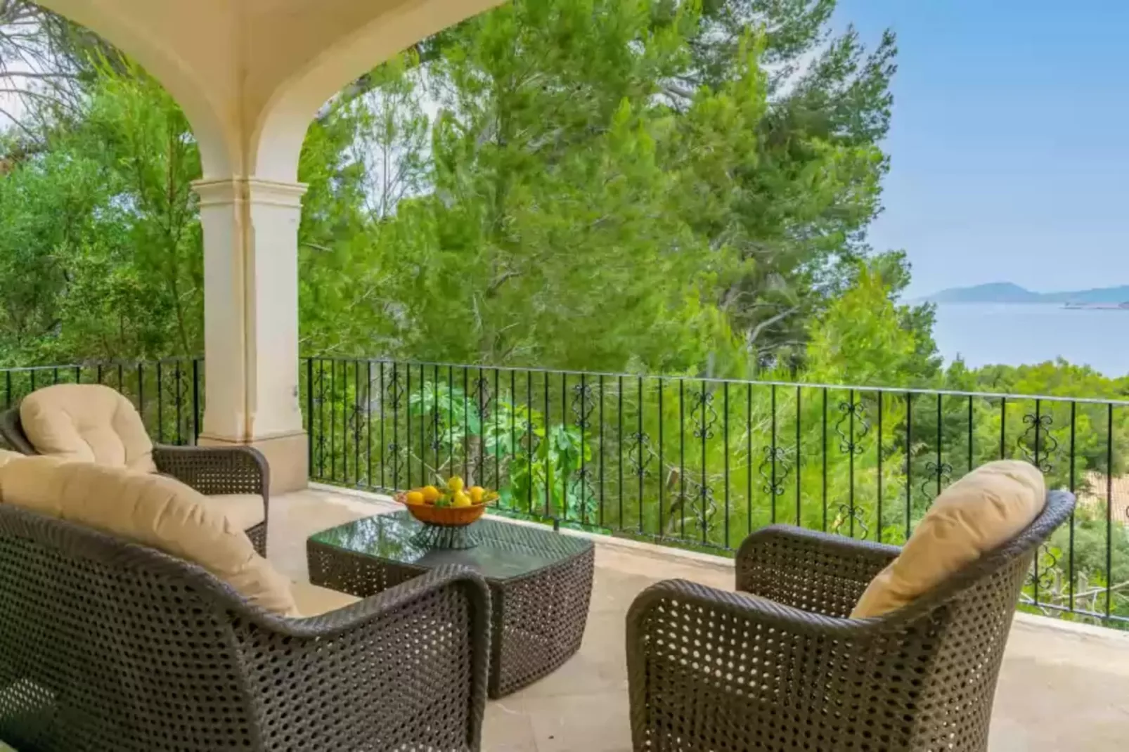 Can Mir Sa Posada Des PagÈs-Terrasbalkon