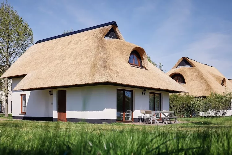 Ferienhaus Typ A 120 qm-Buitenkant zomer