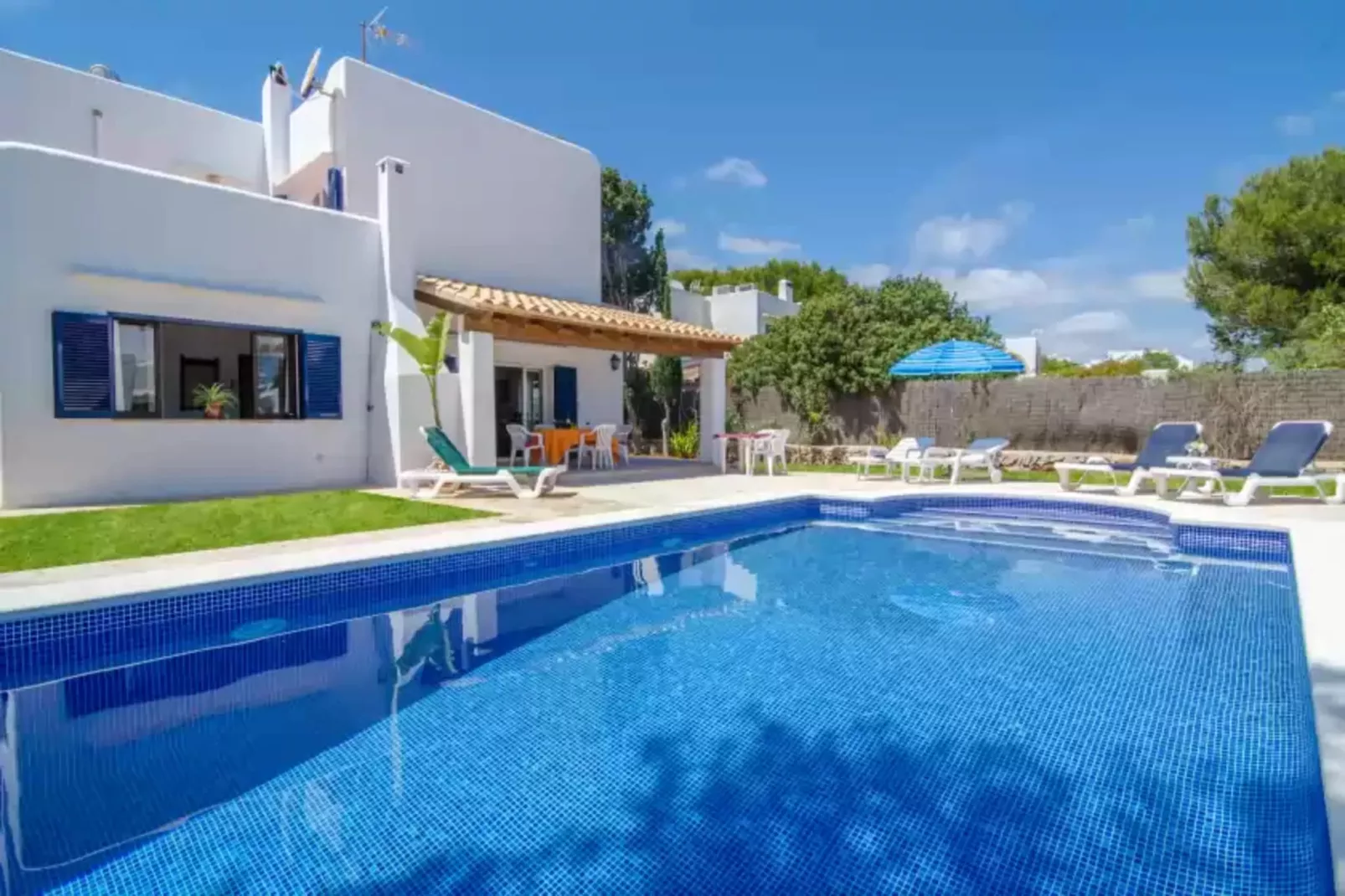 Villa Cala Esmeralda-Zwembad