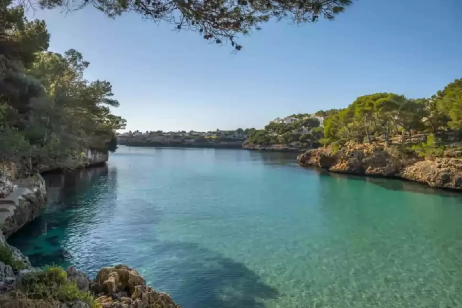 Villa Cala Esmeralda-Gebieden zomer 1km