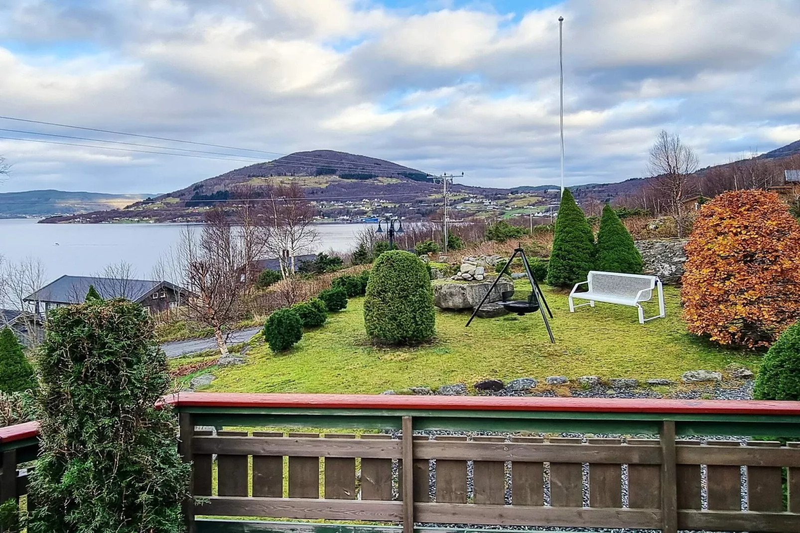 UTSIKTEN   HUS 55771-Buitenlucht