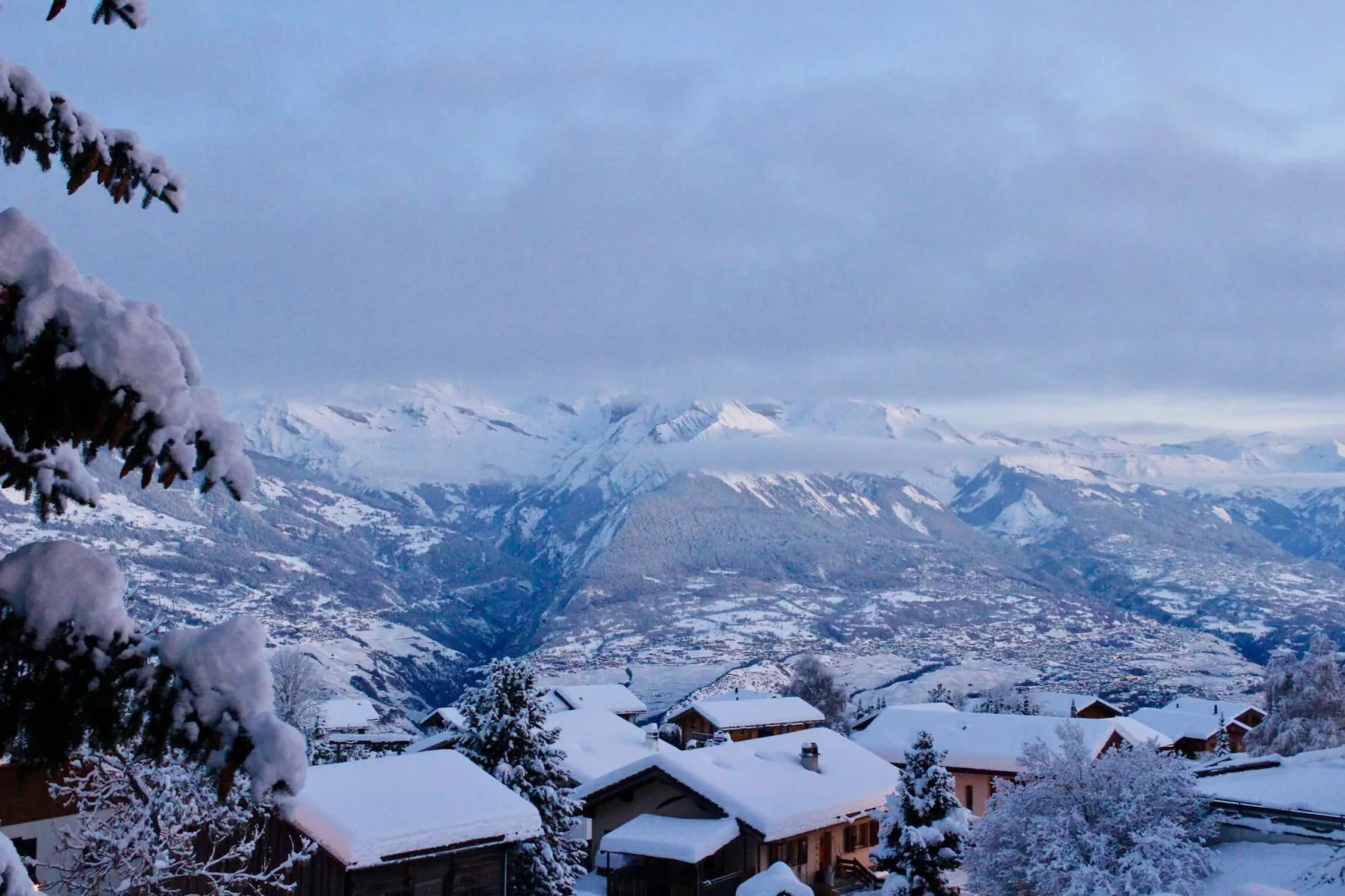 Des Alpes 004 - ON THE SLOPES apartment 16 pers-Uitzicht winter