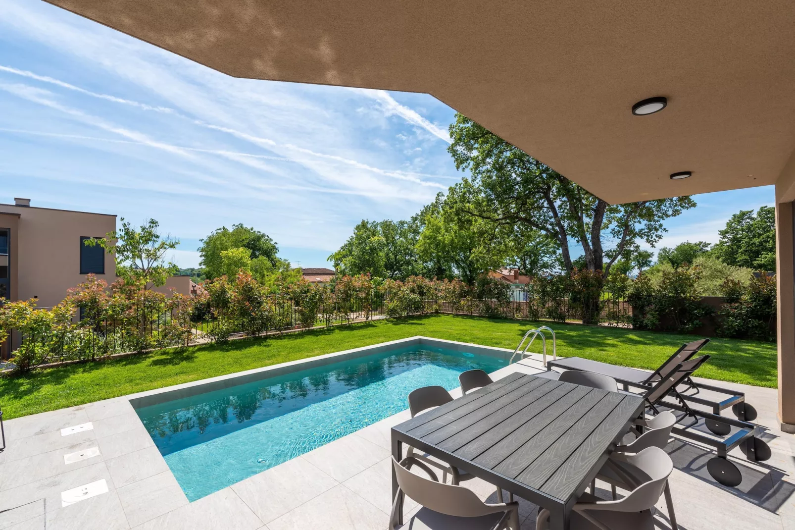 Quercus village App 10 with private pool