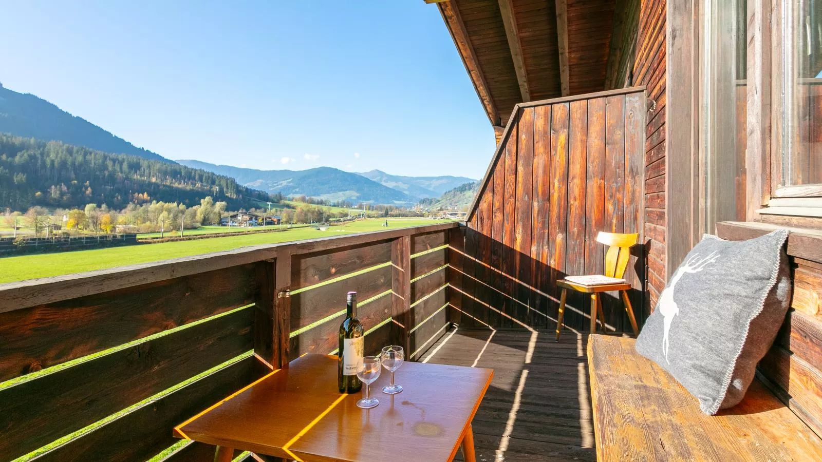 Brixen Alpin Living Top 15-Terrasbalkon