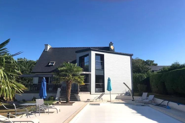 Holiday home Gouesnac'h-Buitenkant zomer