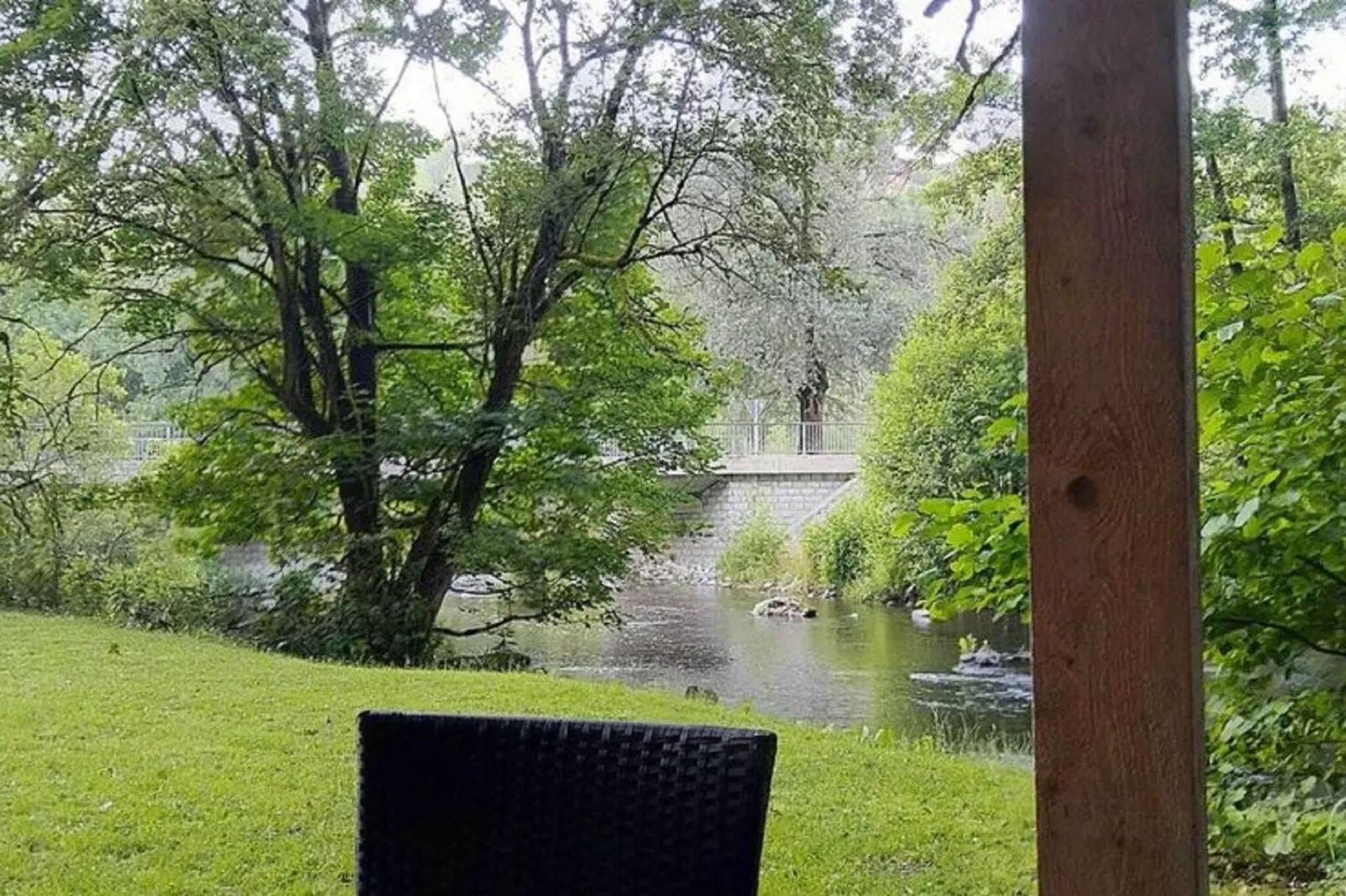 Der alte Kutscherhof-Buitenkant zomer