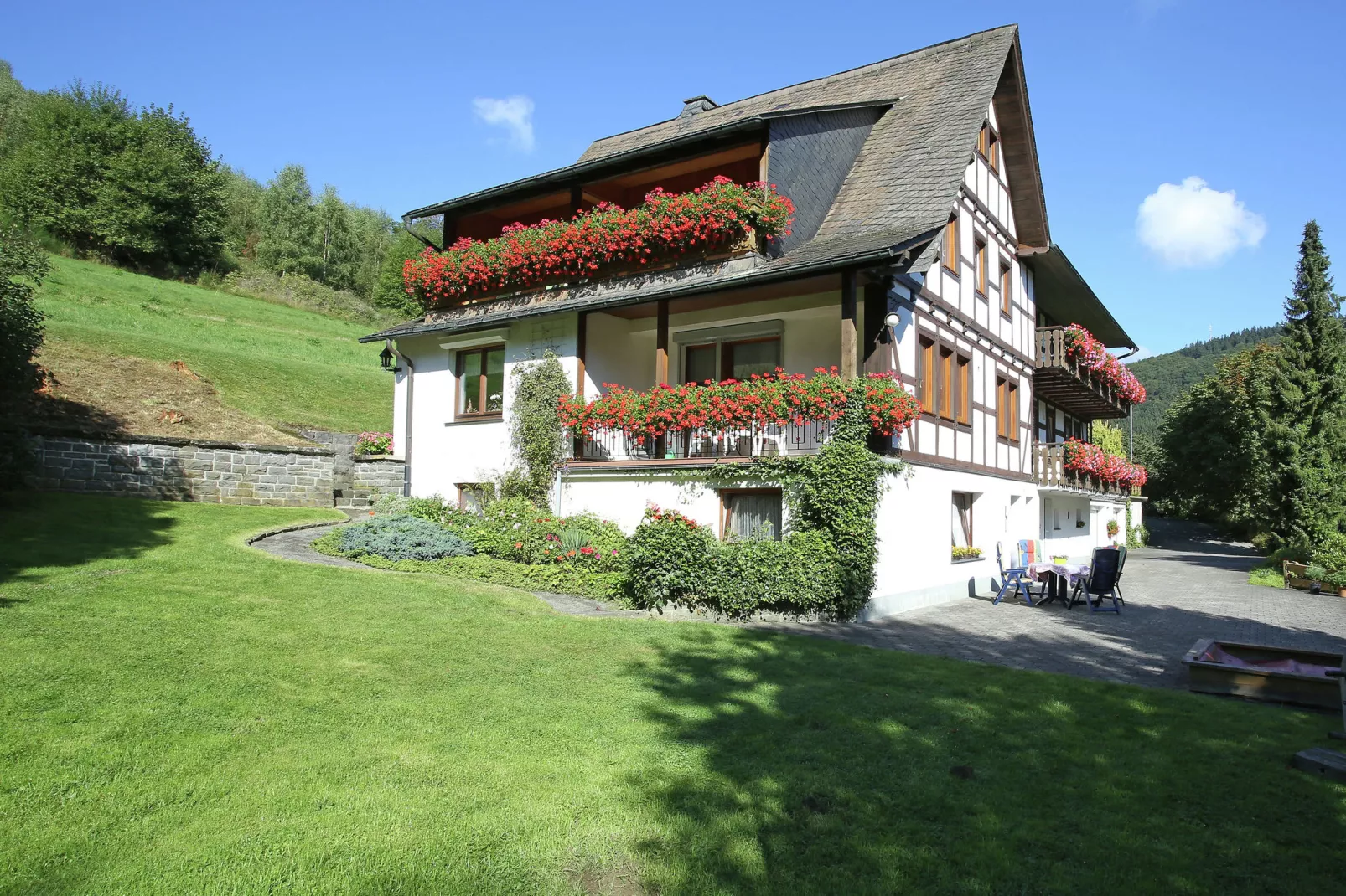 Oberkirchen-Buitenkant zomer